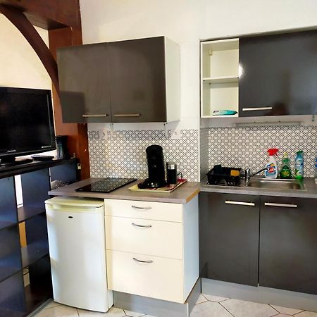 Studio En Rdc Avec Balcon Centre Vitre エクステリア 写真