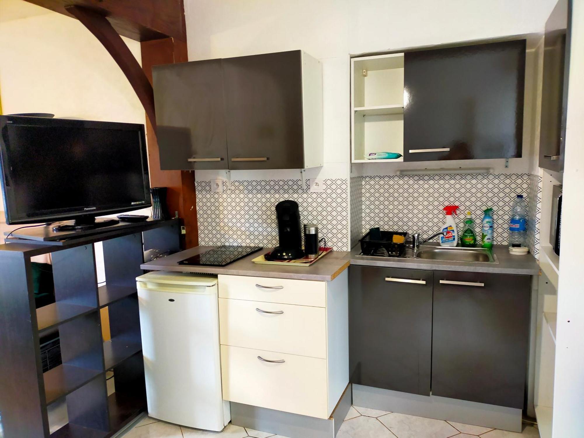 Studio En Rdc Avec Balcon Centre Vitre エクステリア 写真